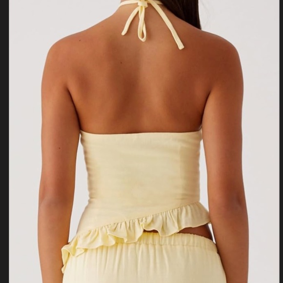 Y2K Ruched Ruffle Crop Top - Picture 2 of 3